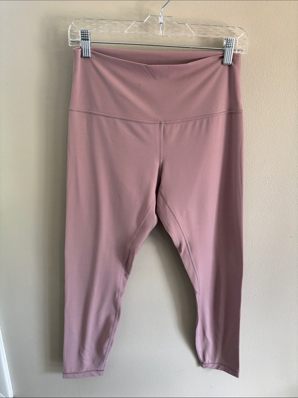 10 Lululemon align leggings